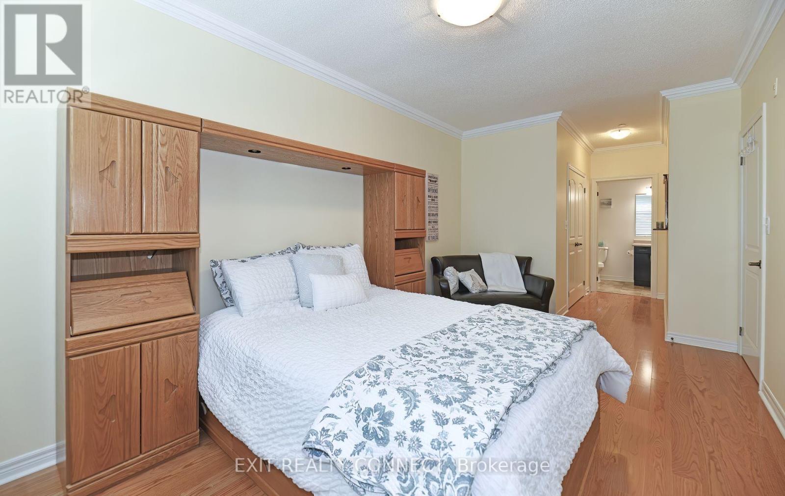 Photo 16 of 112 383 Main Street, Milton ON
