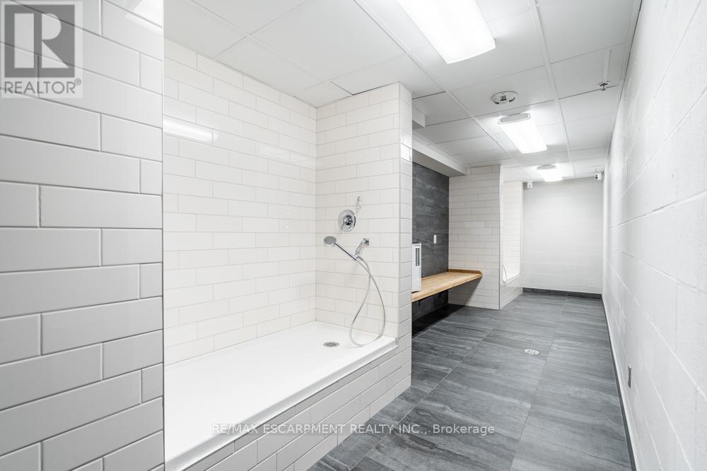 Photo 33 of 305 30 Hamilton Street, Hamilton ON