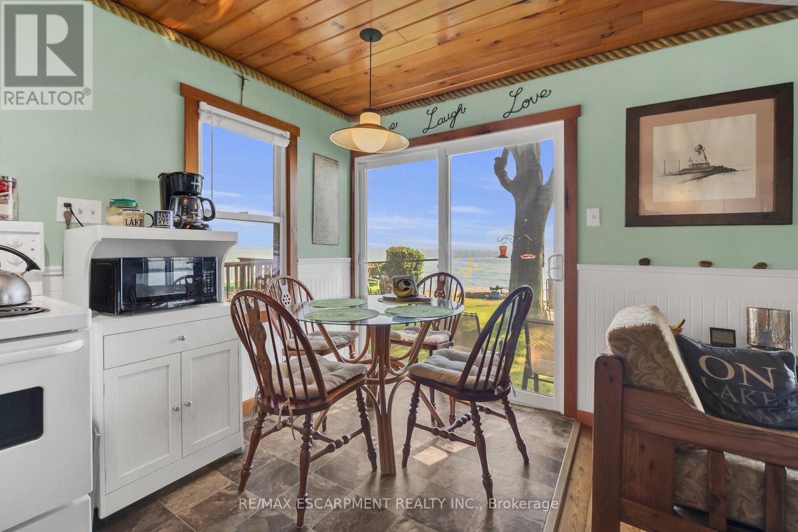 Photo 22 of 803 Sandy Bay Road, Haldimand ON
