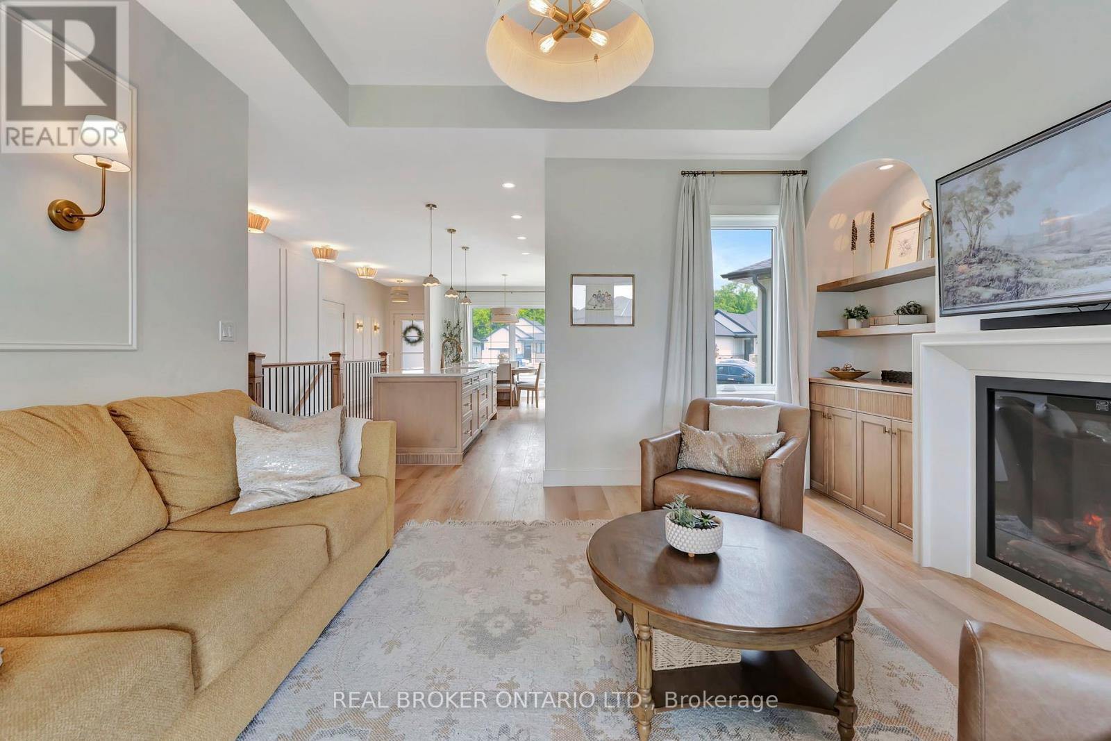 Photo 45 of 10 Macneil Court, Bayham ON