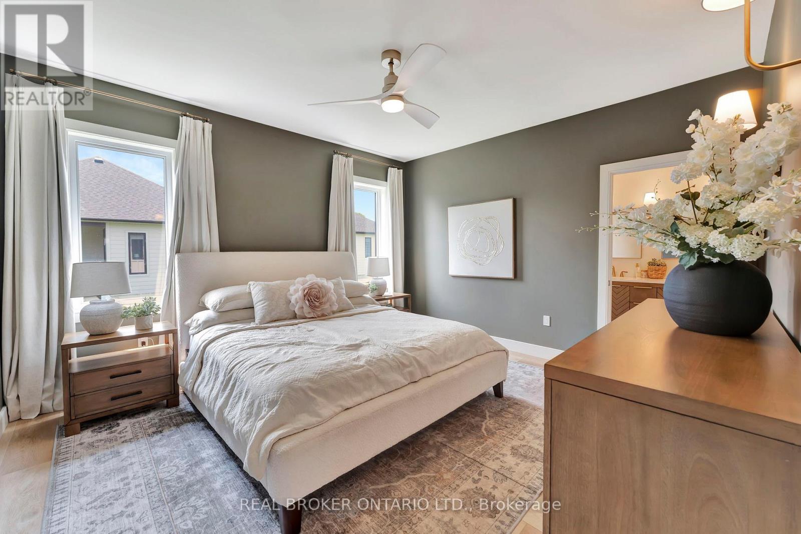 Photo 43 of 10 Macneil Court, Bayham ON