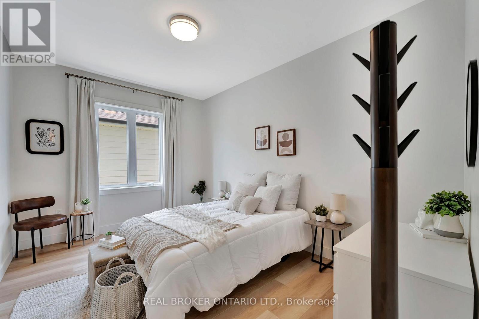 Photo 14 of 10 Macneil Court, Bayham ON