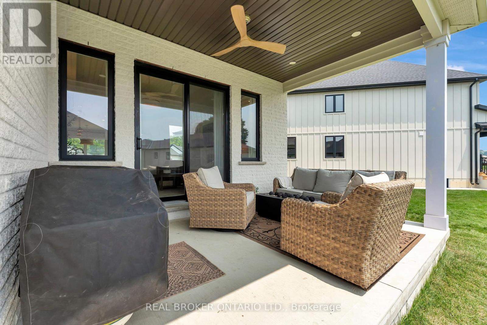Photo 2 of 10 Macneil Court, Bayham ON