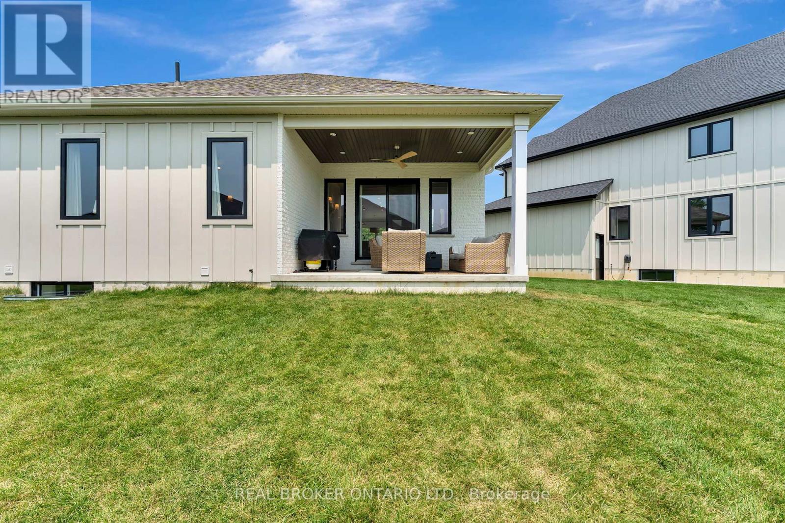 Photo 41 of 10 Macneil Court, Bayham ON