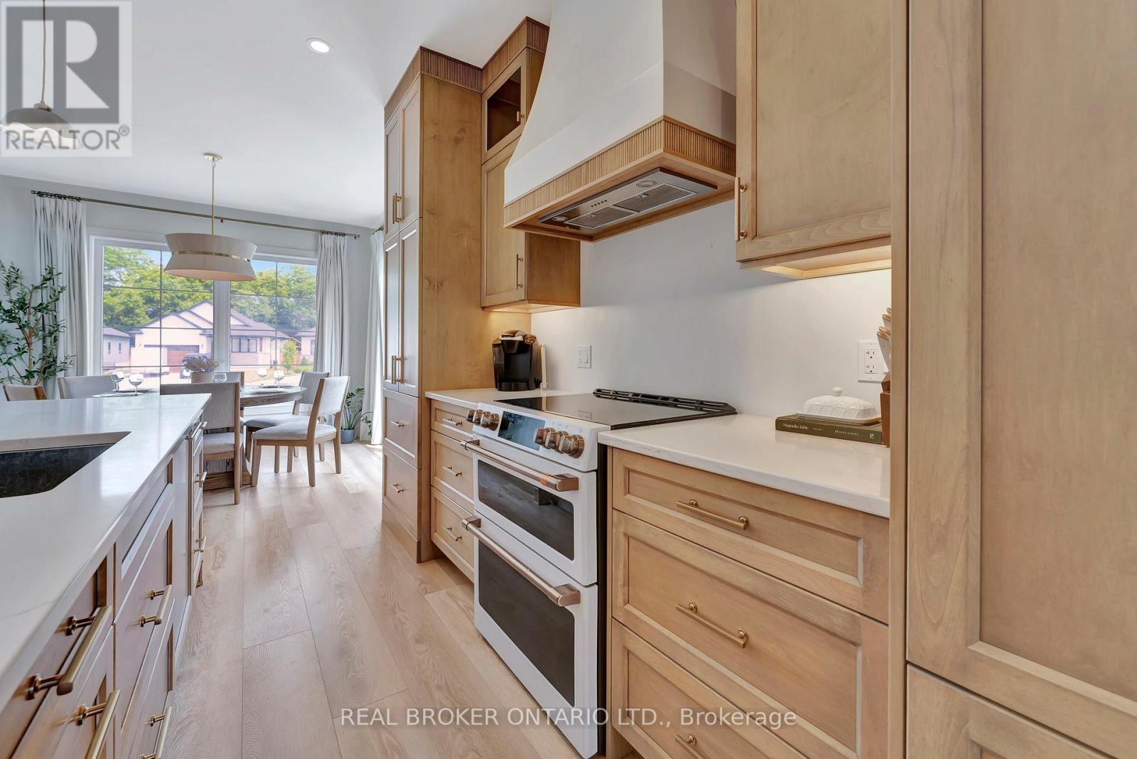 Photo 29 of 10 Macneil Court, Bayham ON