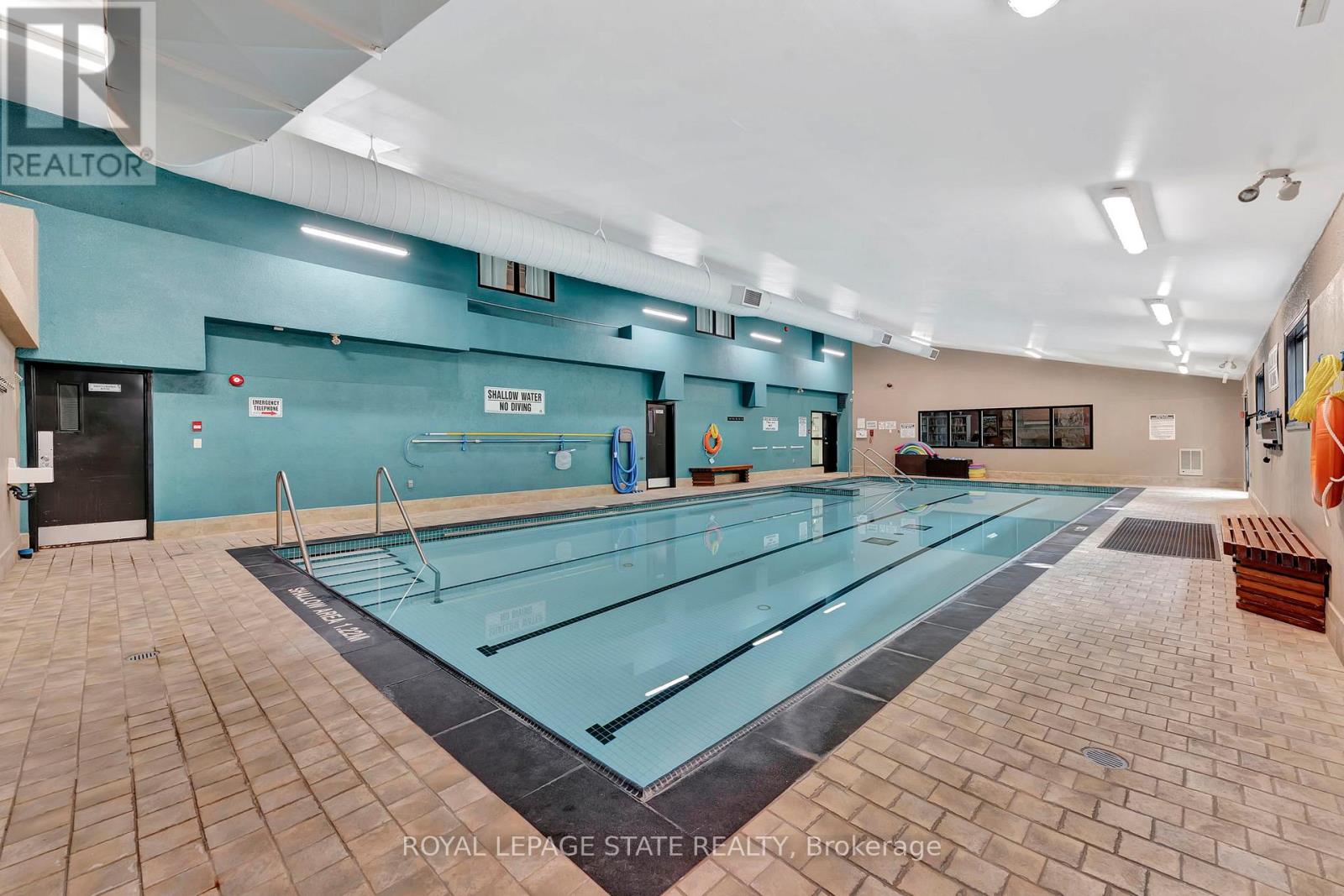 Photo 29 of 101 500 Silverbirch Boulevard, Hamilton ON