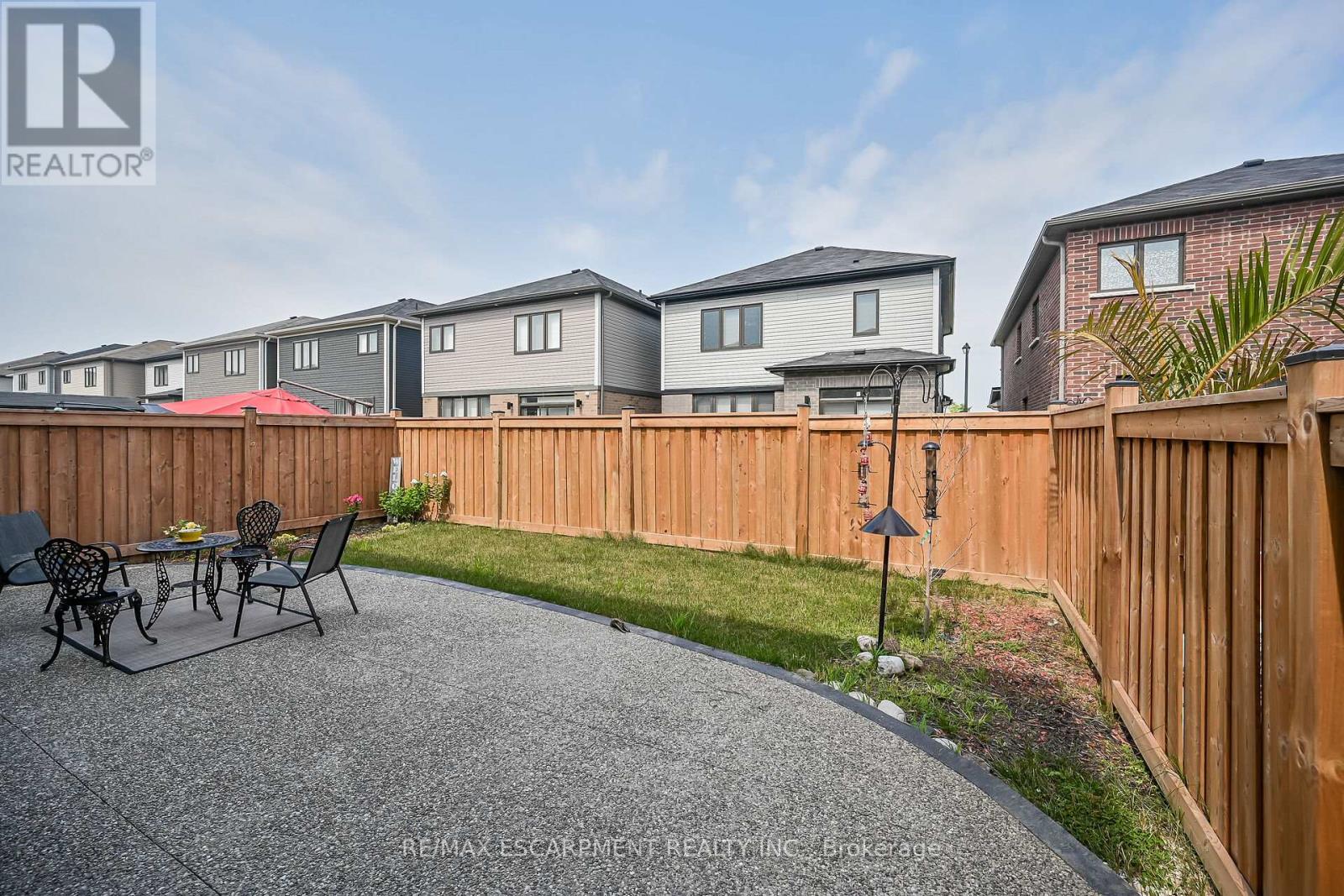 Photo 31 of 67 Malcolm Crescent, Haldimand ON
