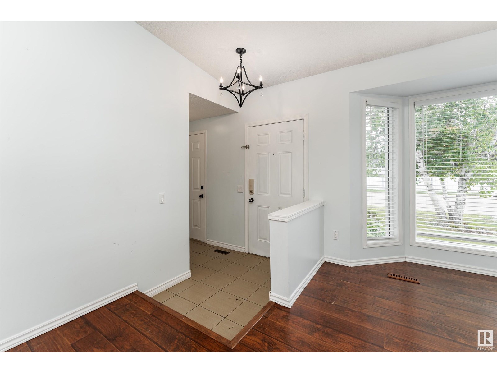 Photo 31 of 111 Westmews, Fort Saskatchewan AB