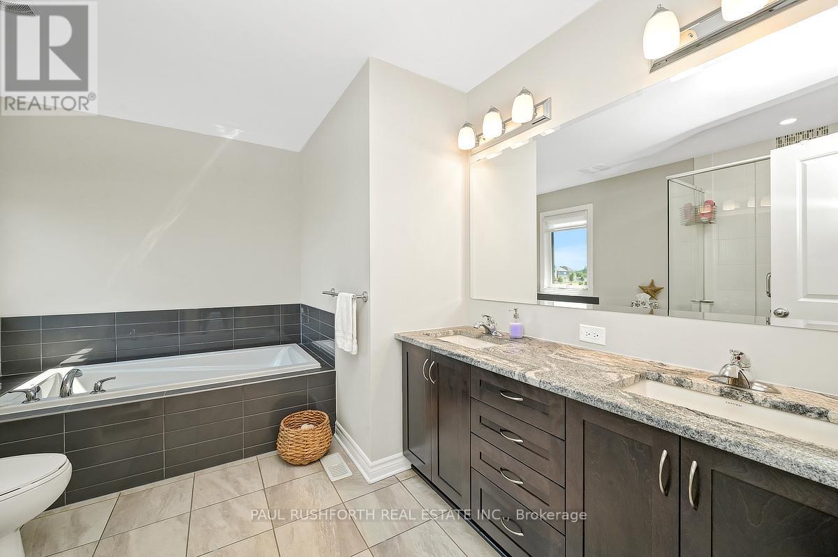 Photo 18 of 46 Knockaderry Crescent, Ottawa ON