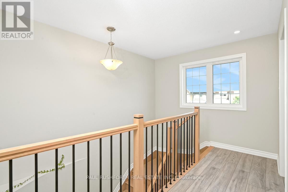 Photo 1 of 46 Knockaderry Crescent, Ottawa ON