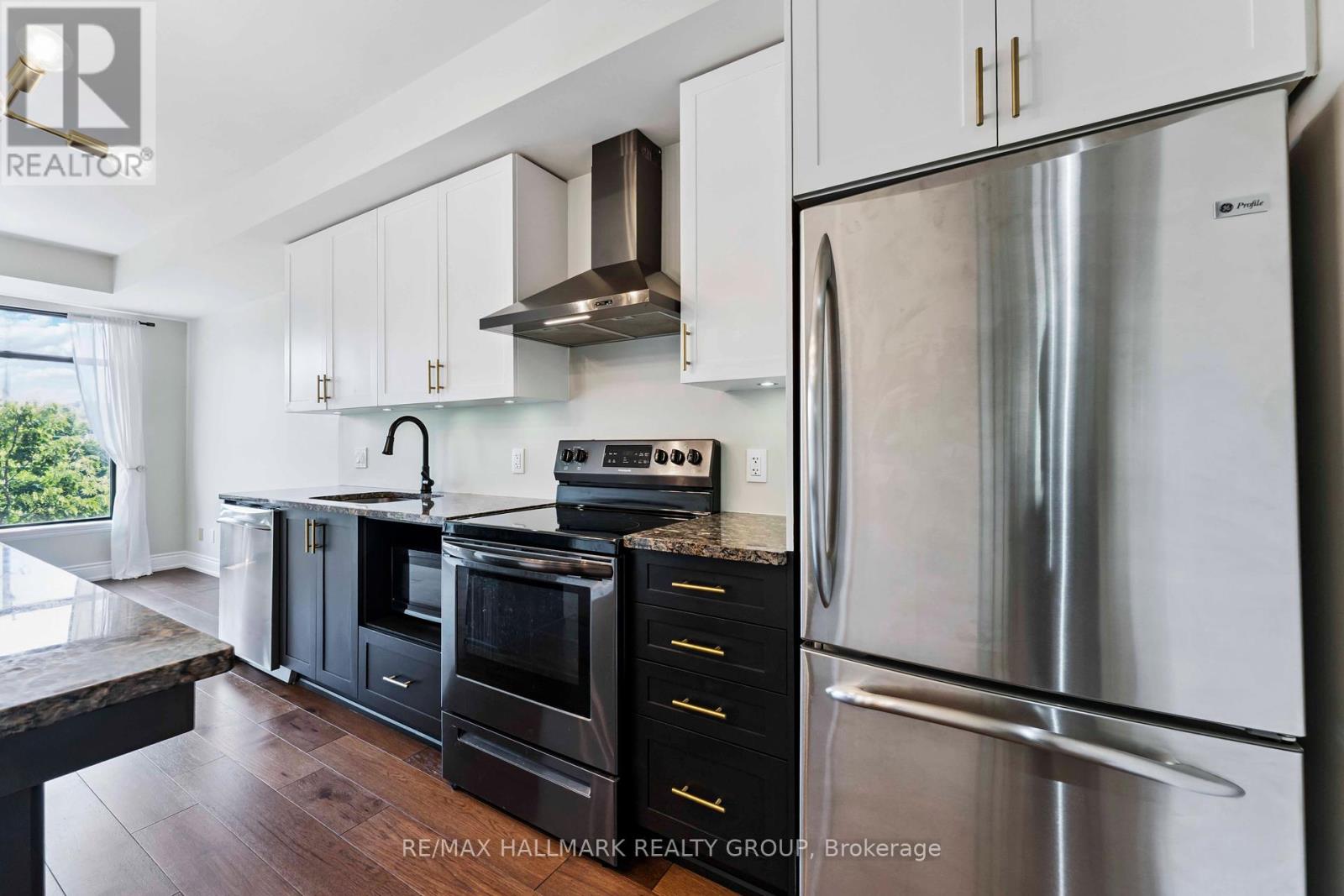 Photo 13 of 316 808 Bronson Avenue, Ottawa ON