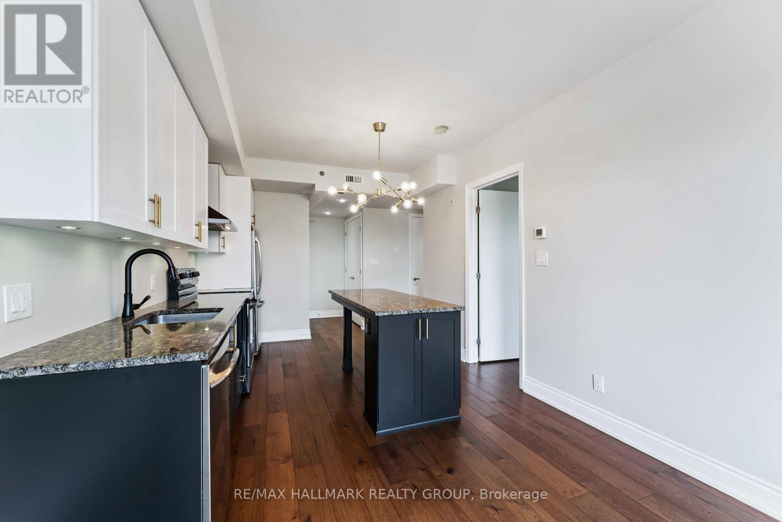 Photo 11 of 316 808 Bronson Avenue, Ottawa ON
