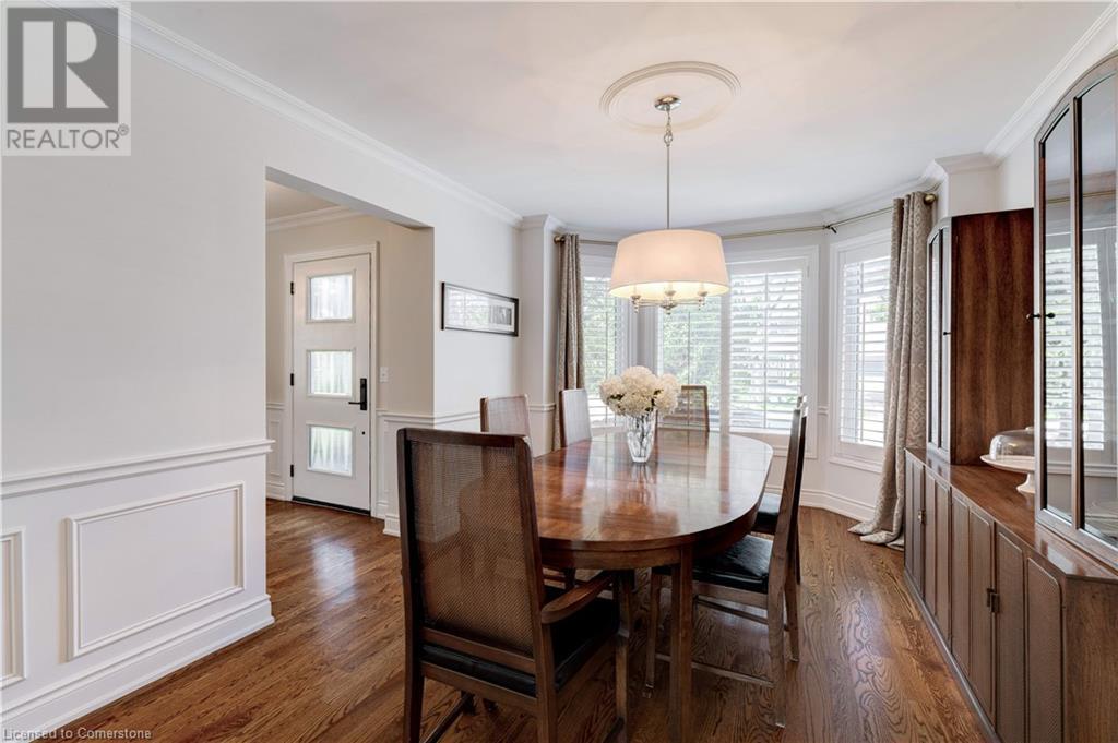 Photo 15 of 4302 Shoreacres Place, Burlington ON