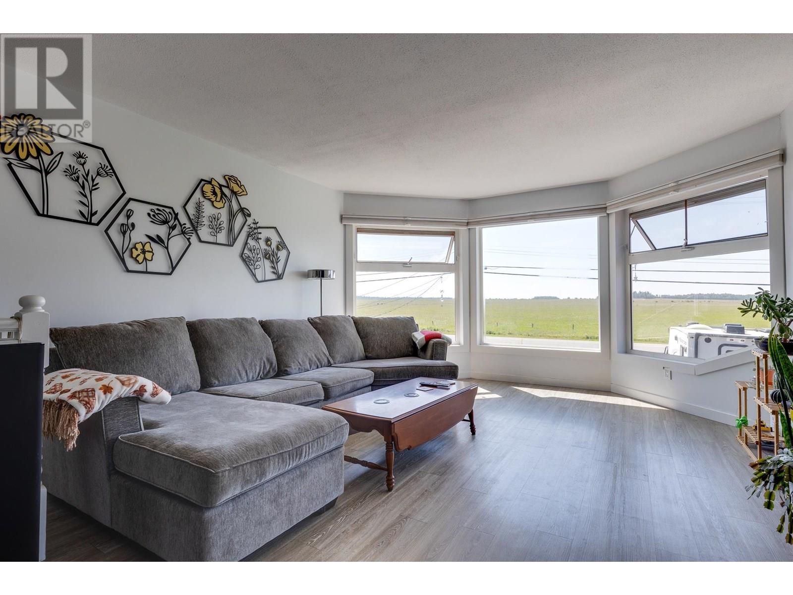 Photo 6 of 4622 Giscome Road, Prince George BC