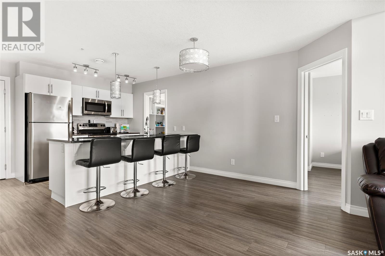 Photo 12 of 425 5303 Universal Crescent, Regina SK
