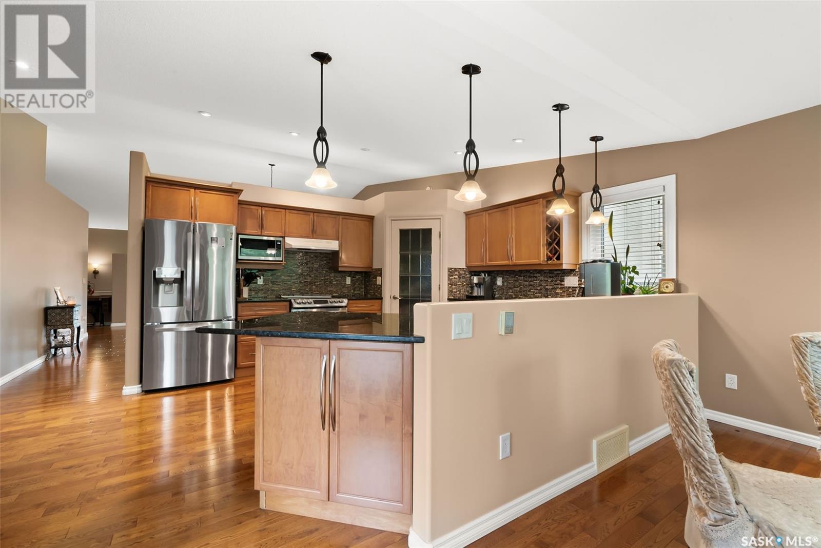 Photo 11 of 6263 Wascana Court Crescent, Regina SK