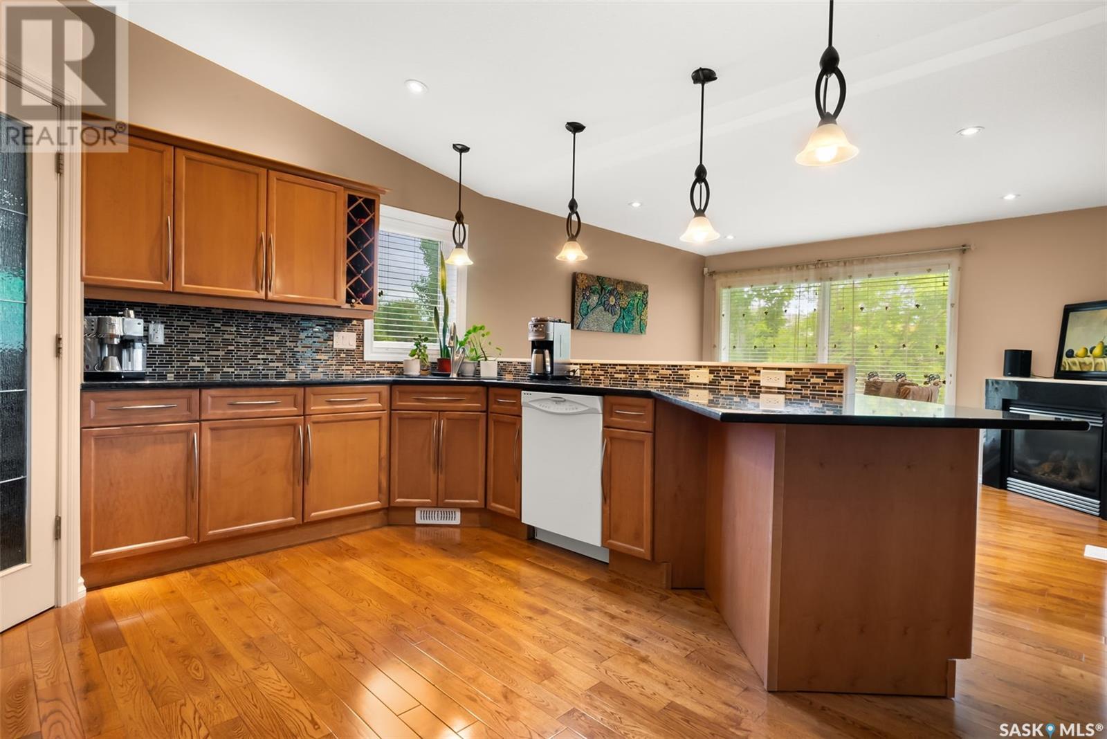 Photo 13 of 6263 Wascana Court Crescent, Regina SK