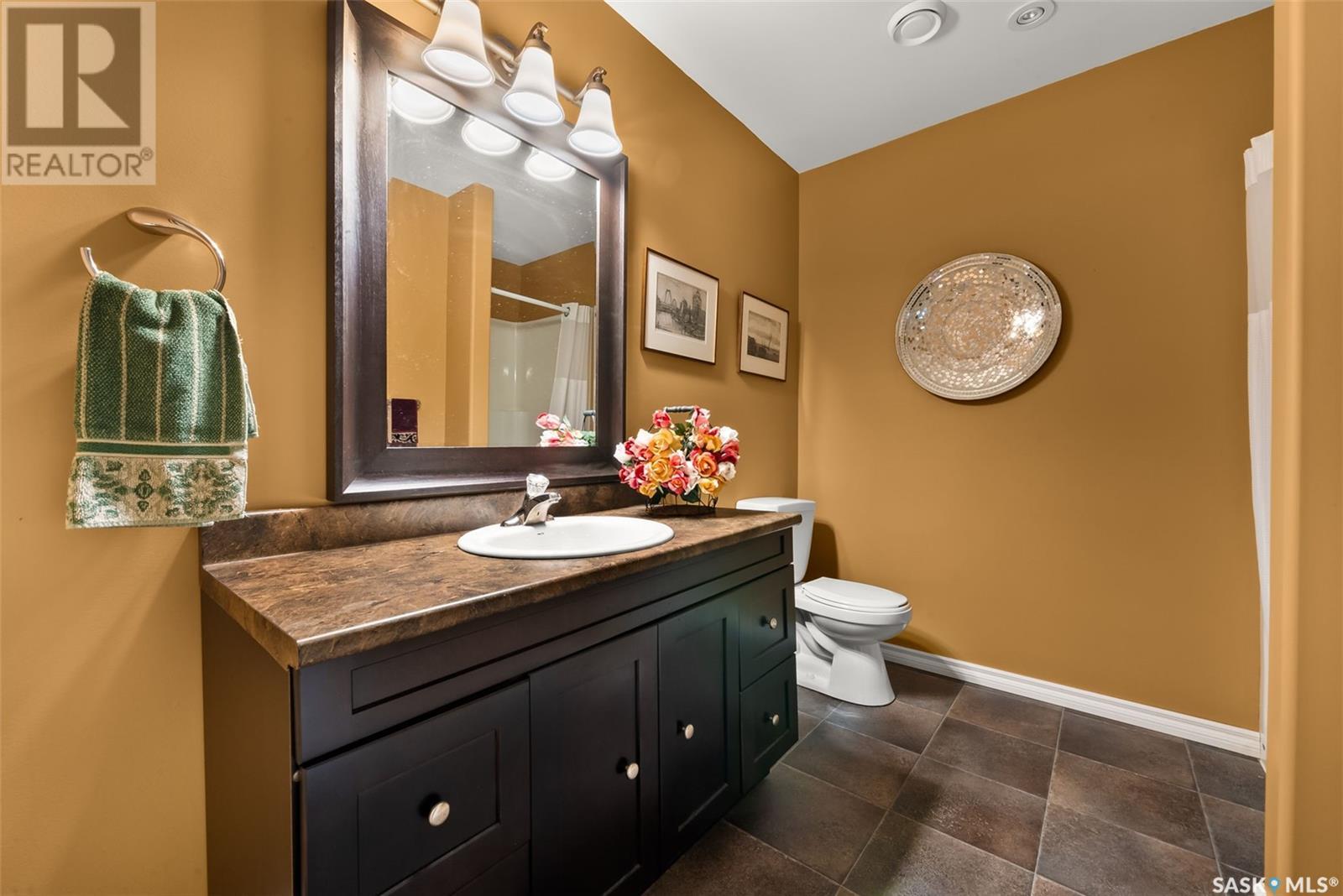 Photo 32 of 6263 Wascana Court Crescent, Regina SK