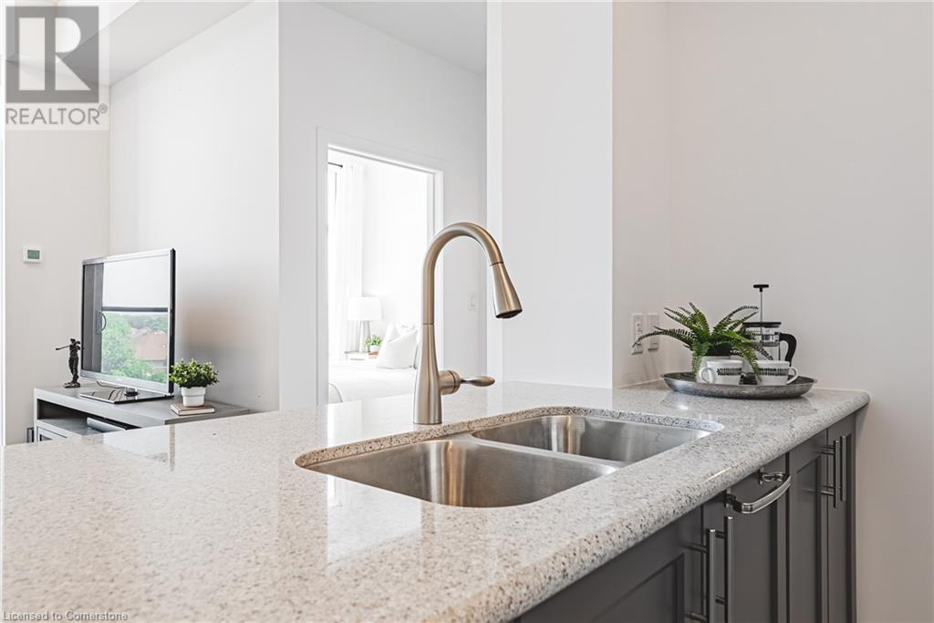 Photo 8 of 460 Dundas Street E Unit 505, Waterdown ON