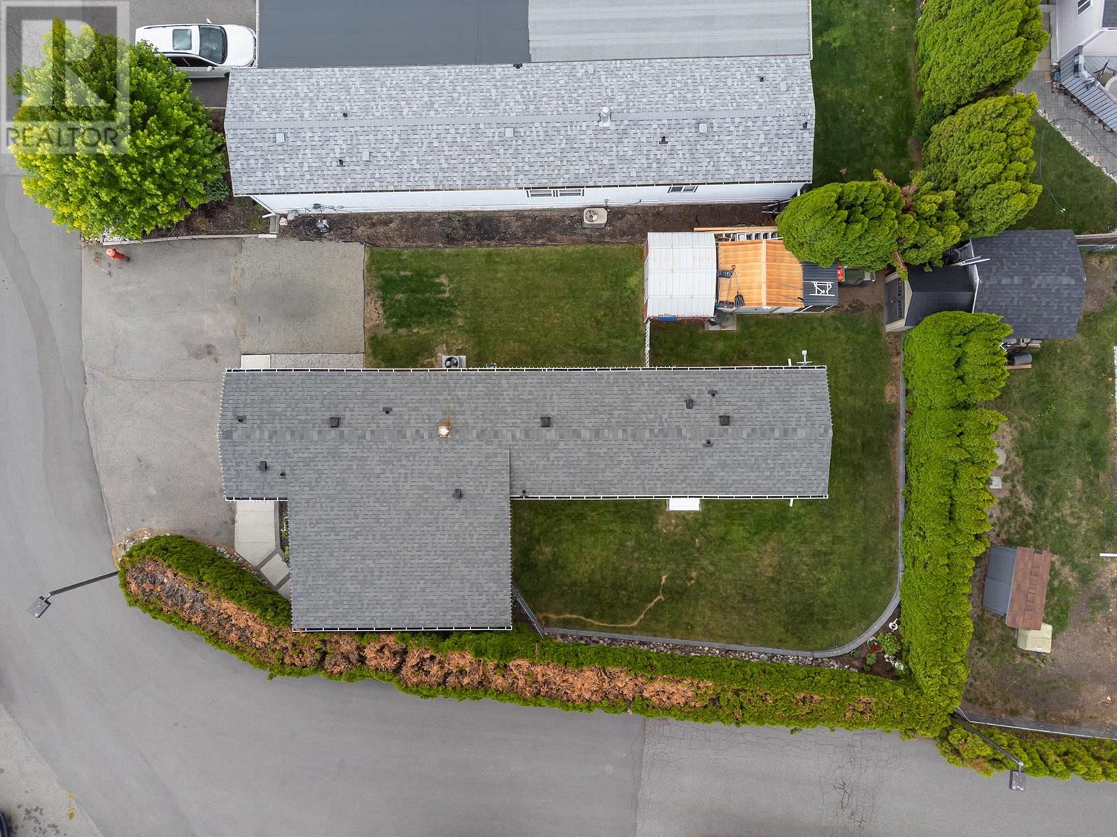 70 3381 Village Green Way, Westbank