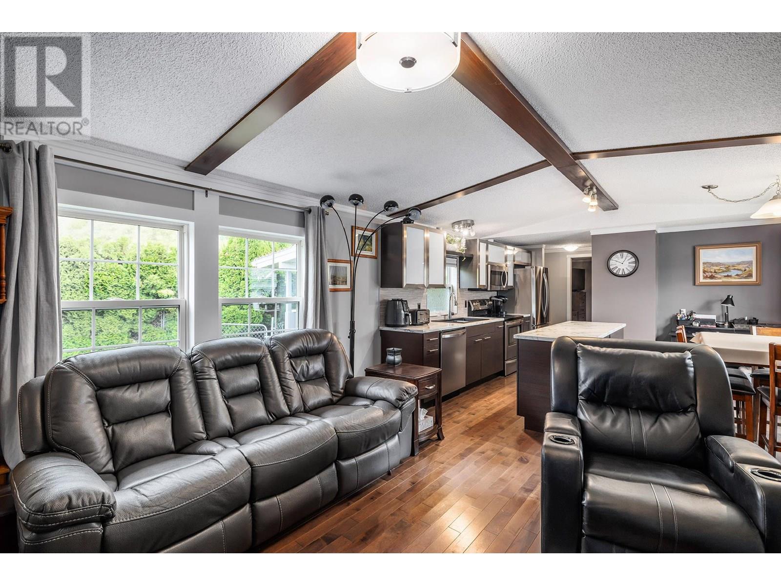 70 3381 Village Green Way, Westbank