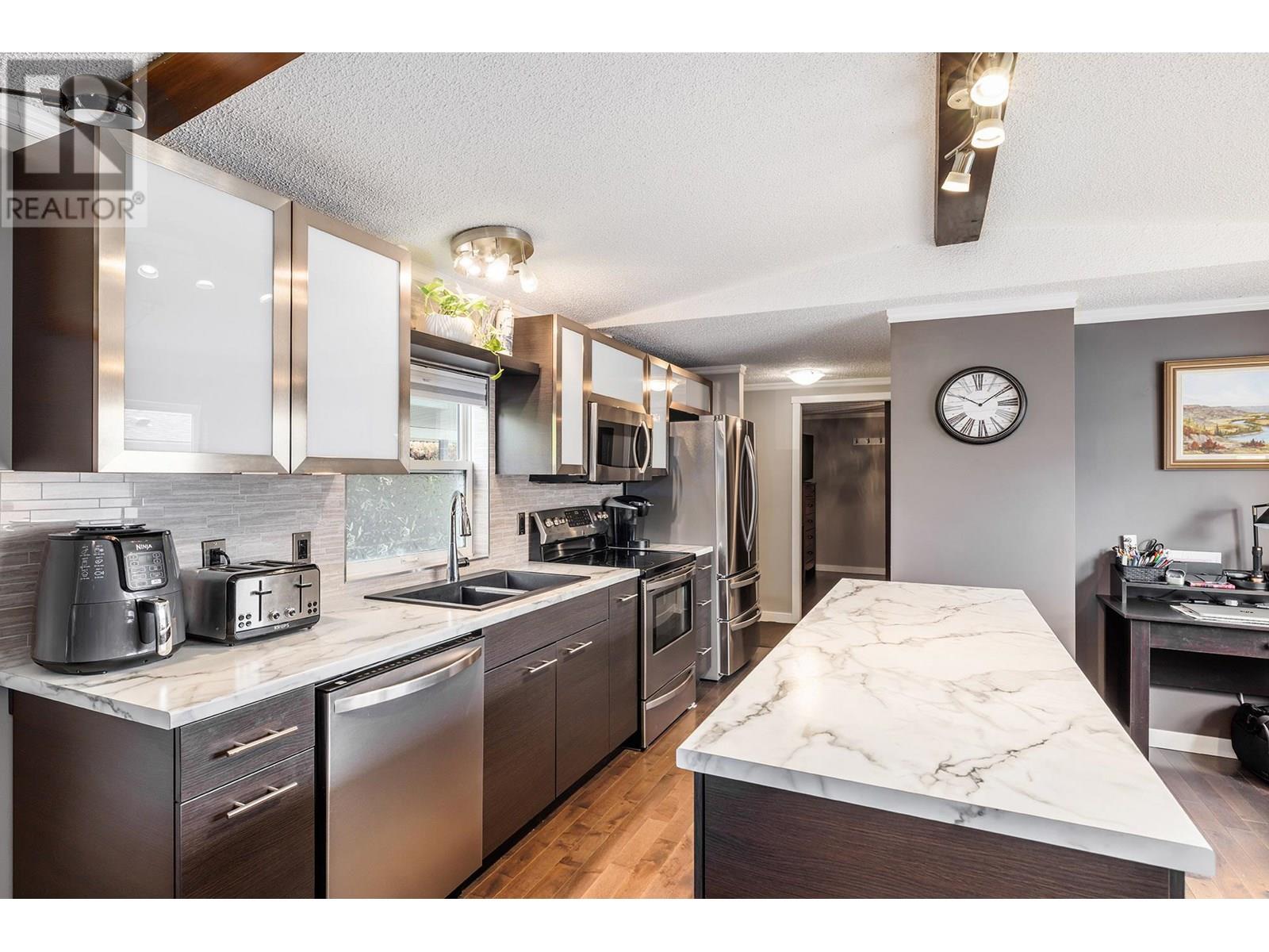 70 3381 Village Green Way, Westbank