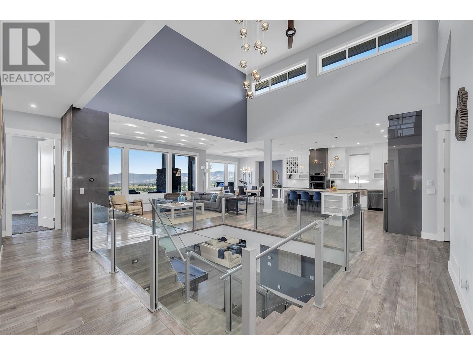 Photo 29 of 1088 Clarance Avenue, Kelowna BC