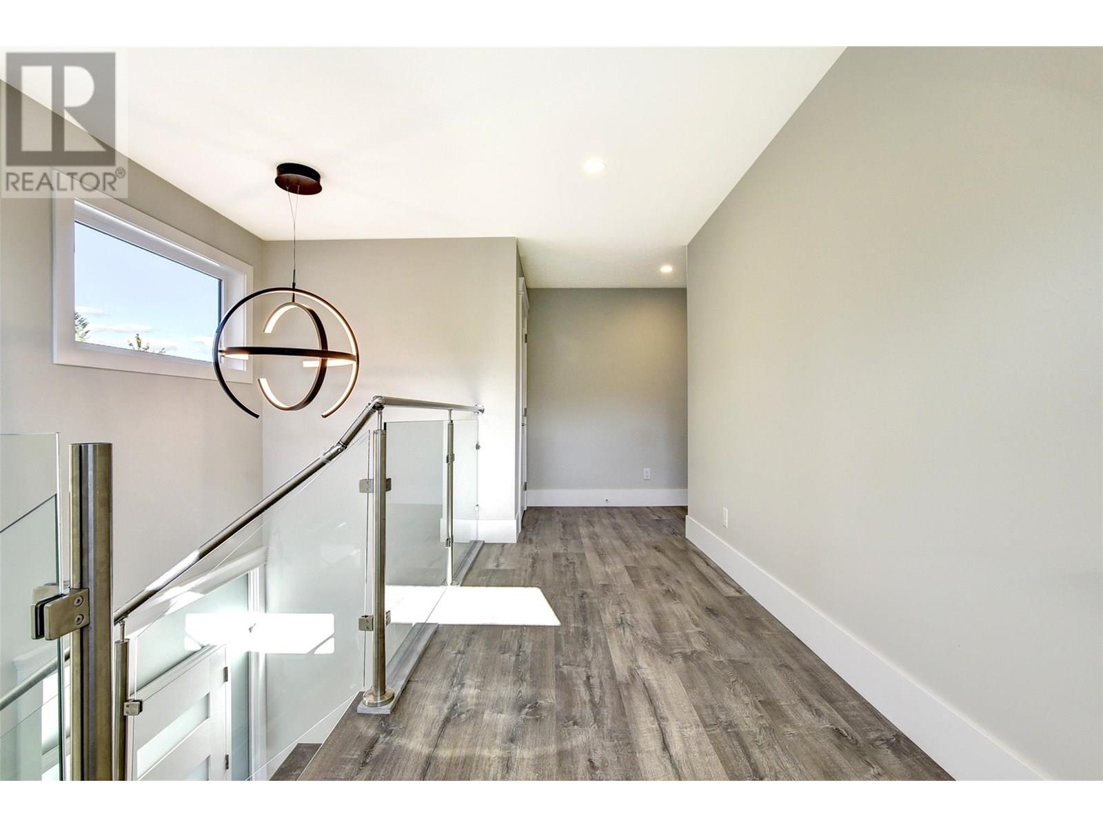 1051 Aurora Heights, West Kelowna