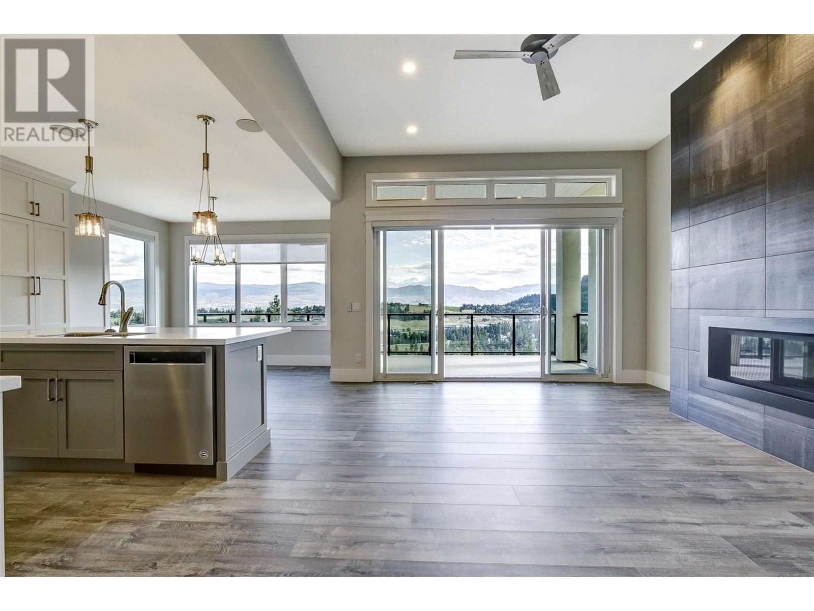 1051 Aurora Heights, West Kelowna