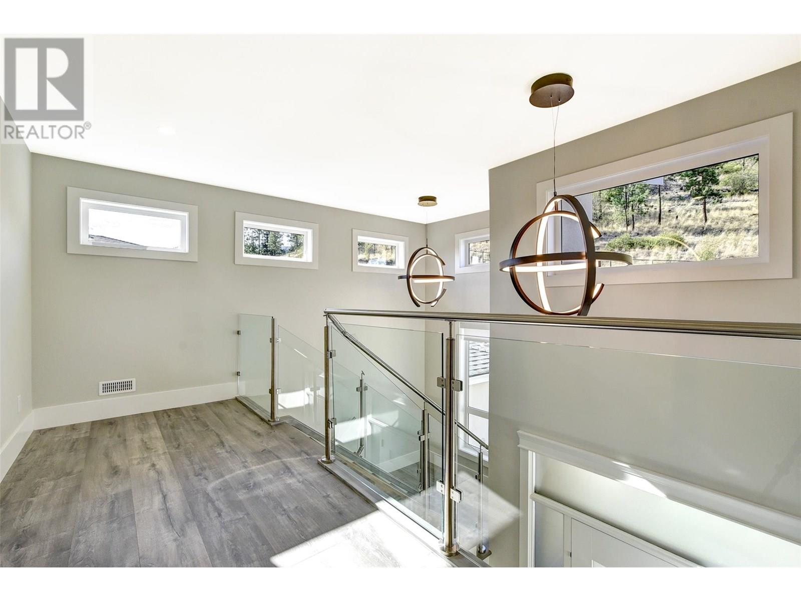 1051 Aurora Heights, West Kelowna