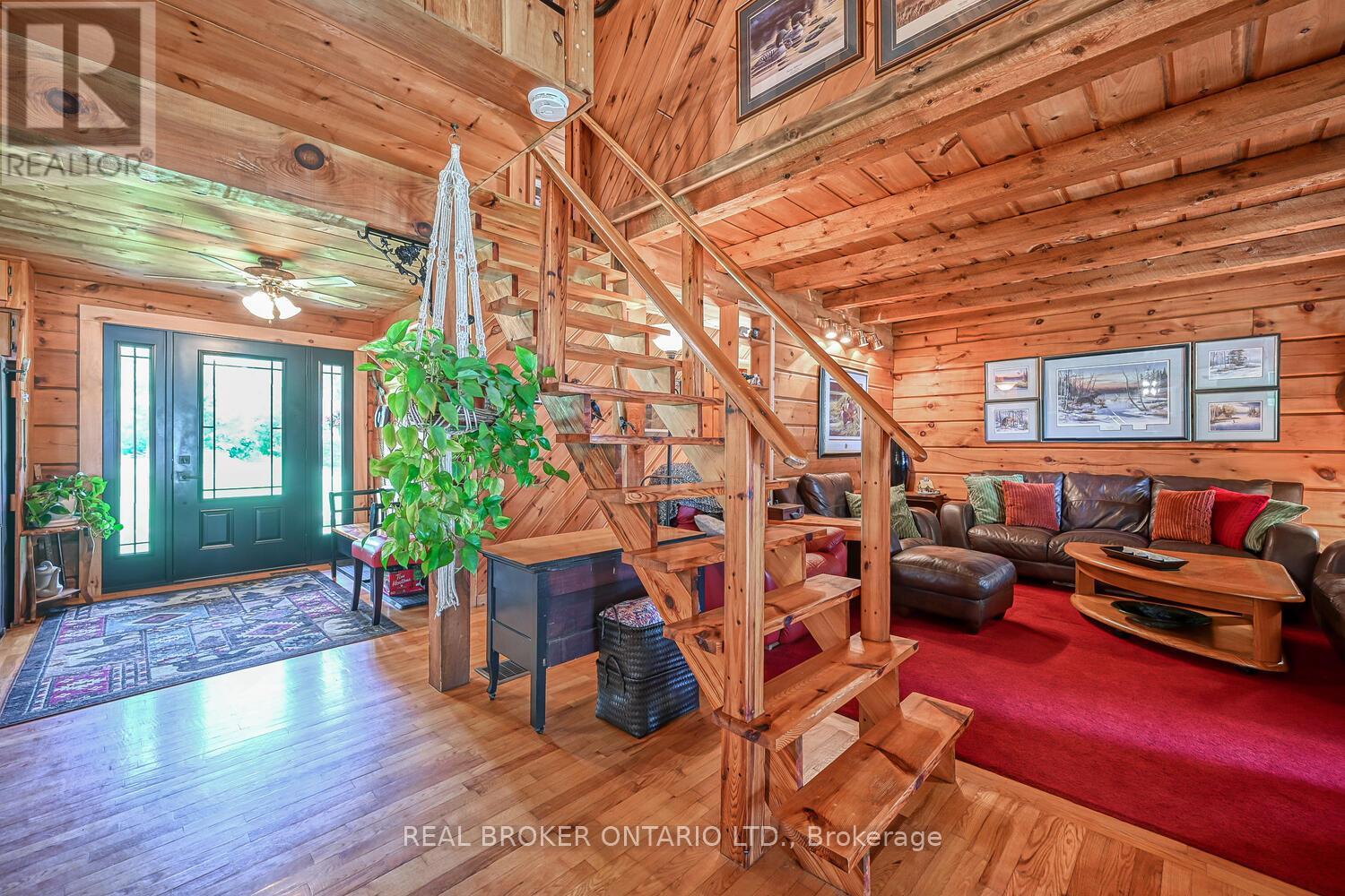 Photo 9 of 60 Corktown Lane, Merrickvillewolford ON