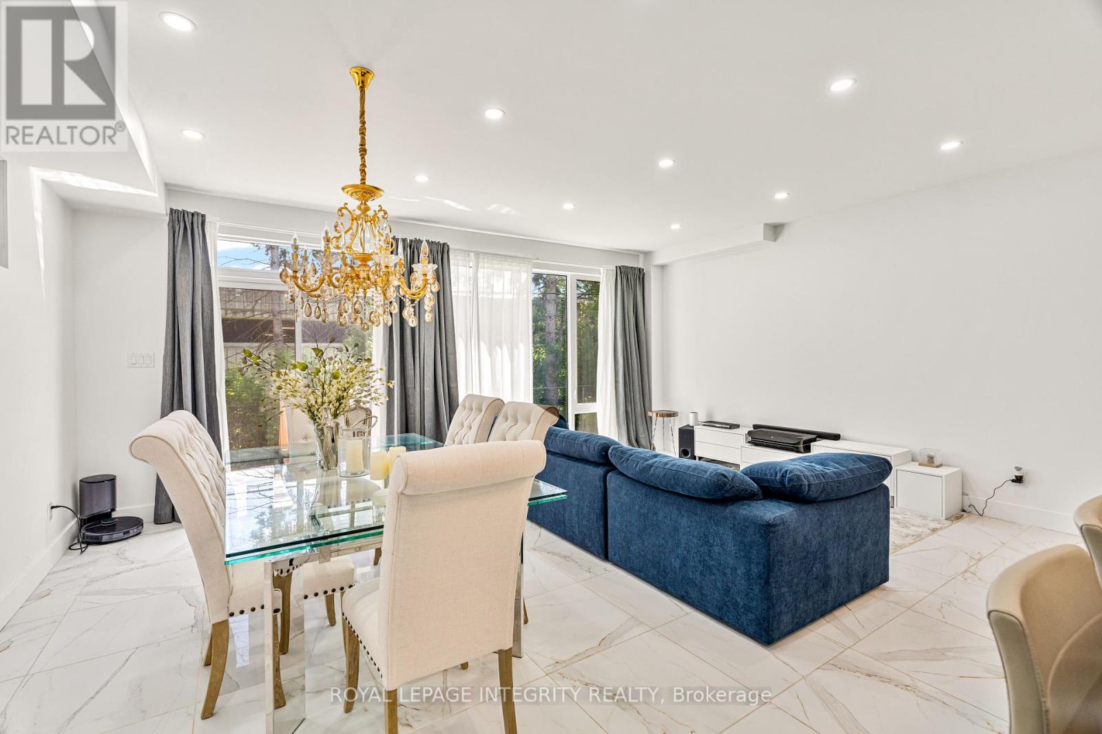 Photo 17 of 266 Currell Avenue, Ottawa ON