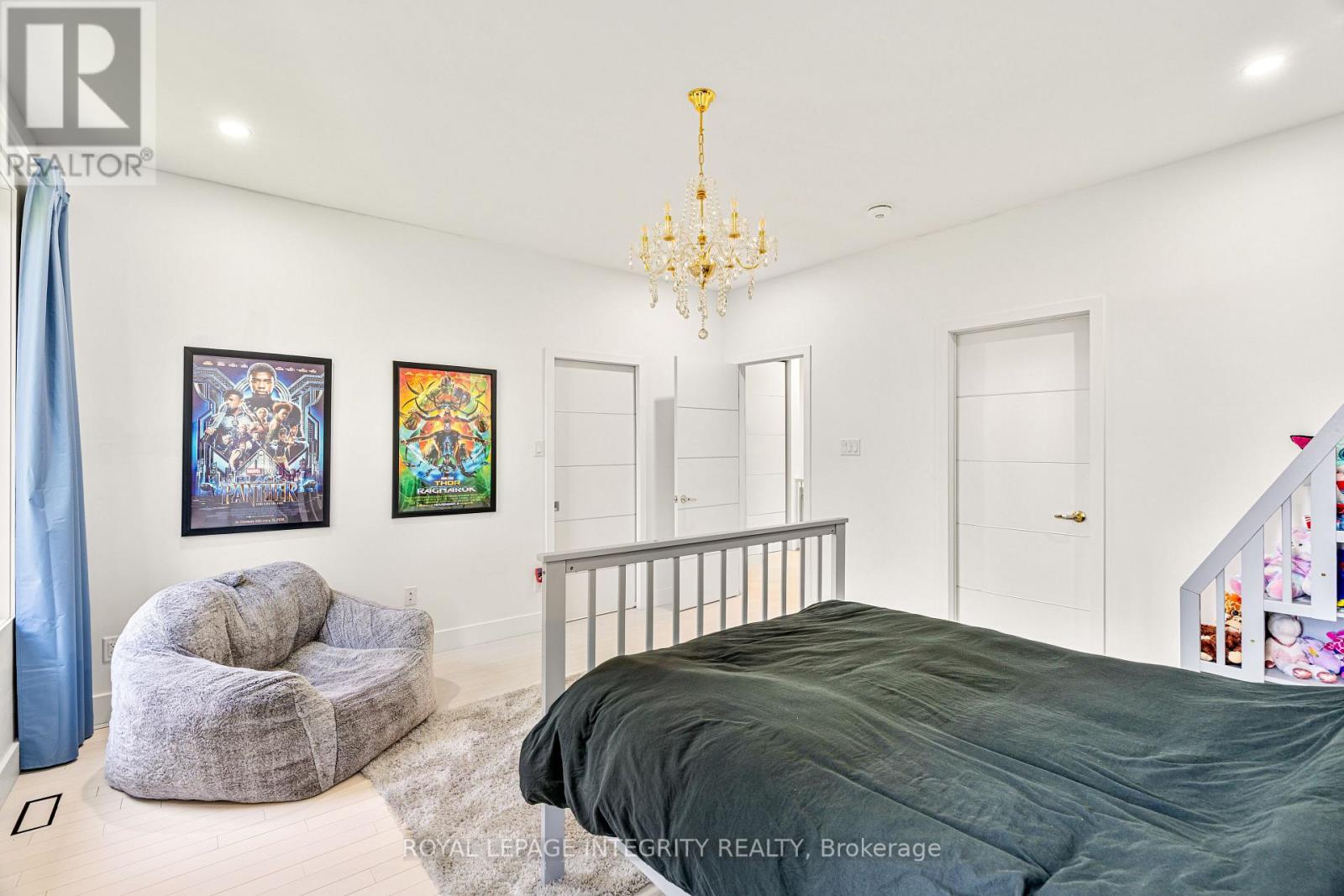 Photo 30 of 266 Currell Avenue, Ottawa ON