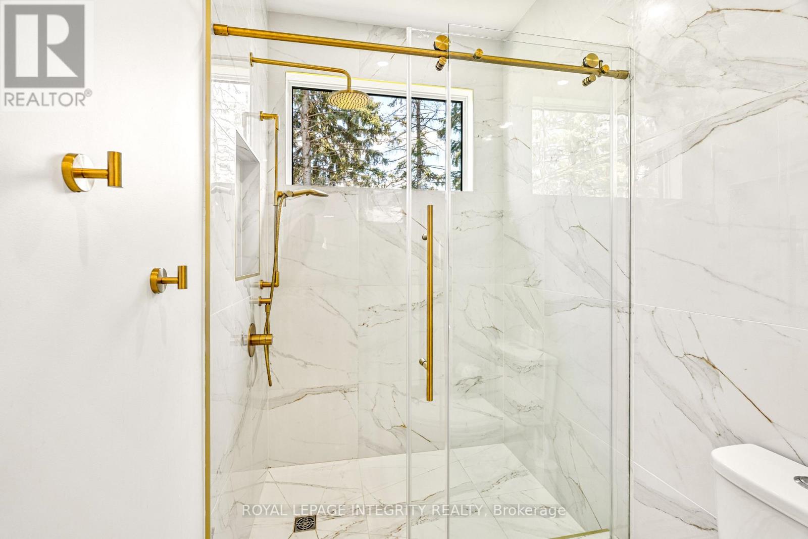 Photo 33 of 266 Currell Avenue, Ottawa ON