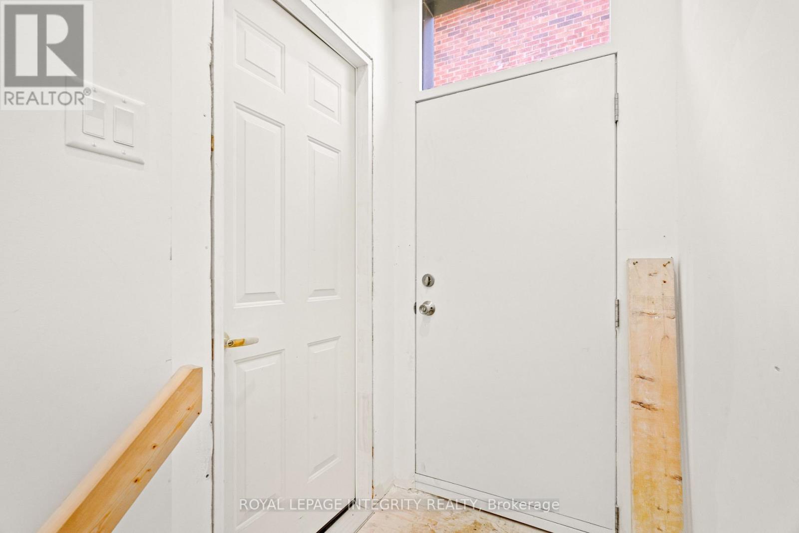 Photo 35 of 266 Currell Avenue, Ottawa ON