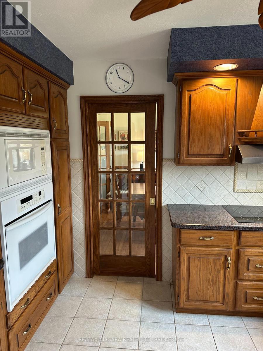 Photo 42 of 430 Gorham Road, Fort Erie ON