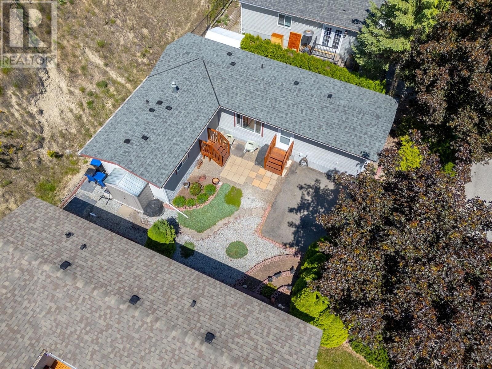 5 1525 Westside Road, West Kelowna