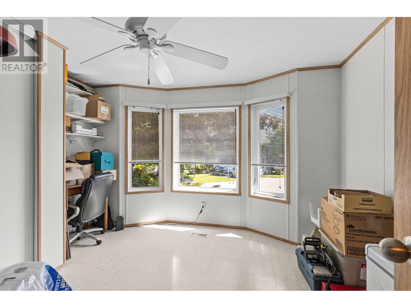 5 1525 Westside Road, West Kelowna
