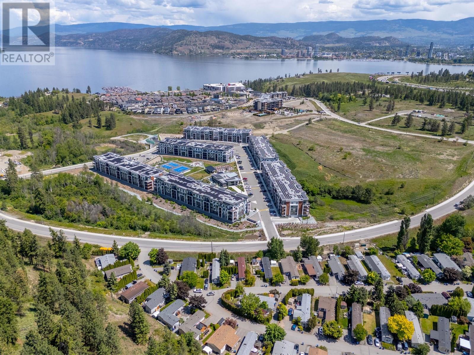 5 1525 Westside Road, West Kelowna