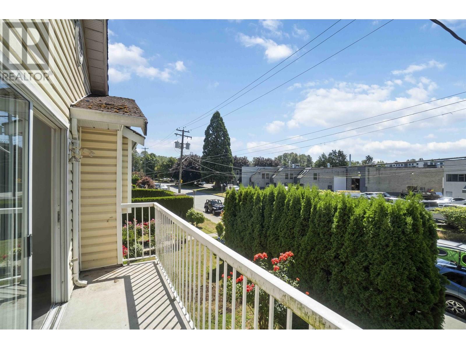 Photo 24 of 2569 Davies Avenue, Port Coquitlam BC