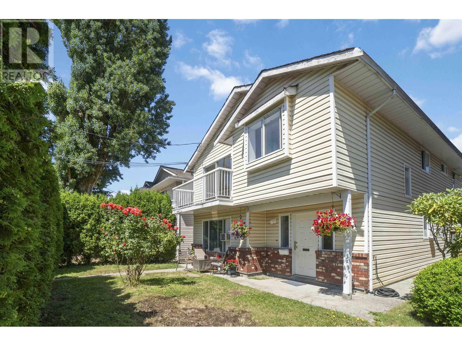Photo 2 of 2569 Davies Avenue, Port Coquitlam BC