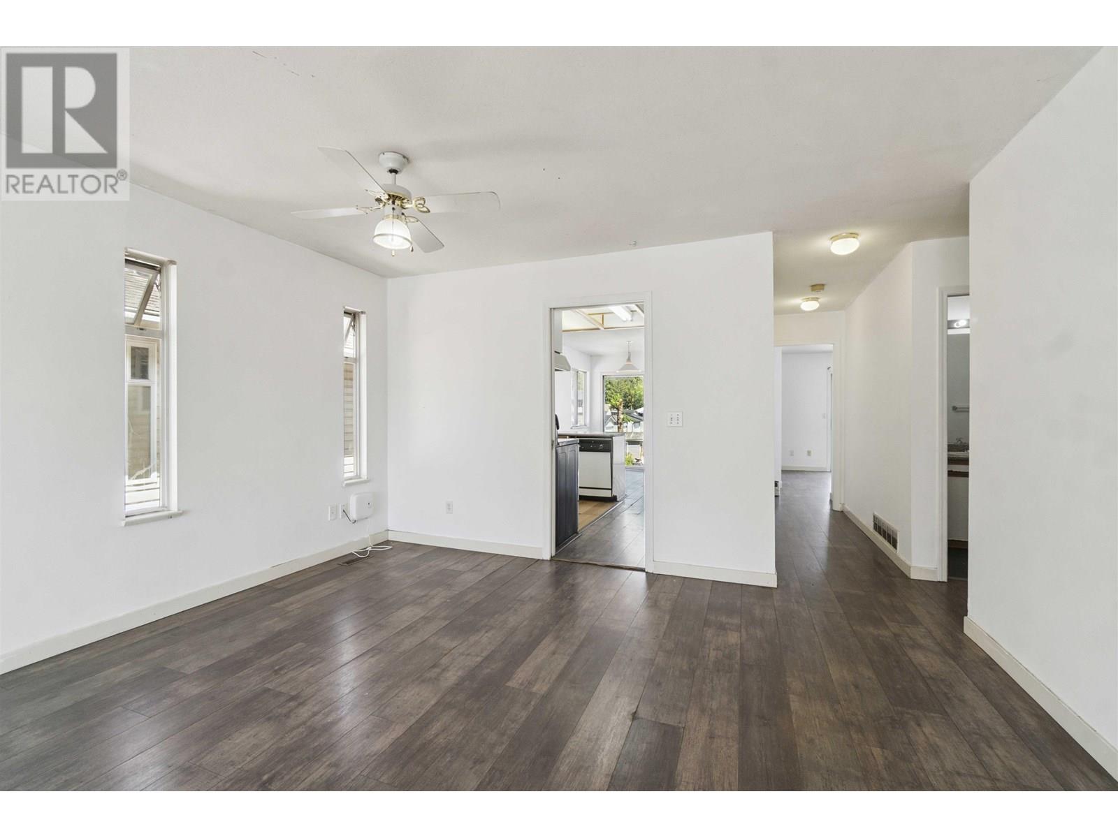 Photo 14 of 2569 Davies Avenue, Port Coquitlam BC