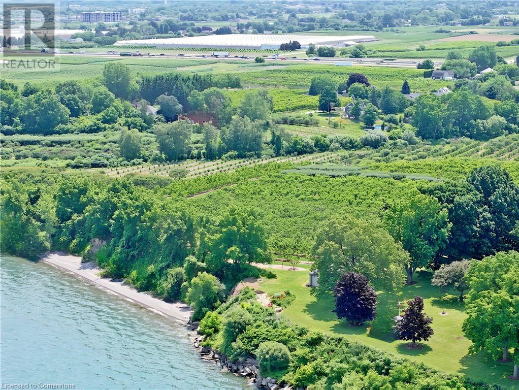 Photo 12 of 4916 Thirty Road N, Beamsville ON