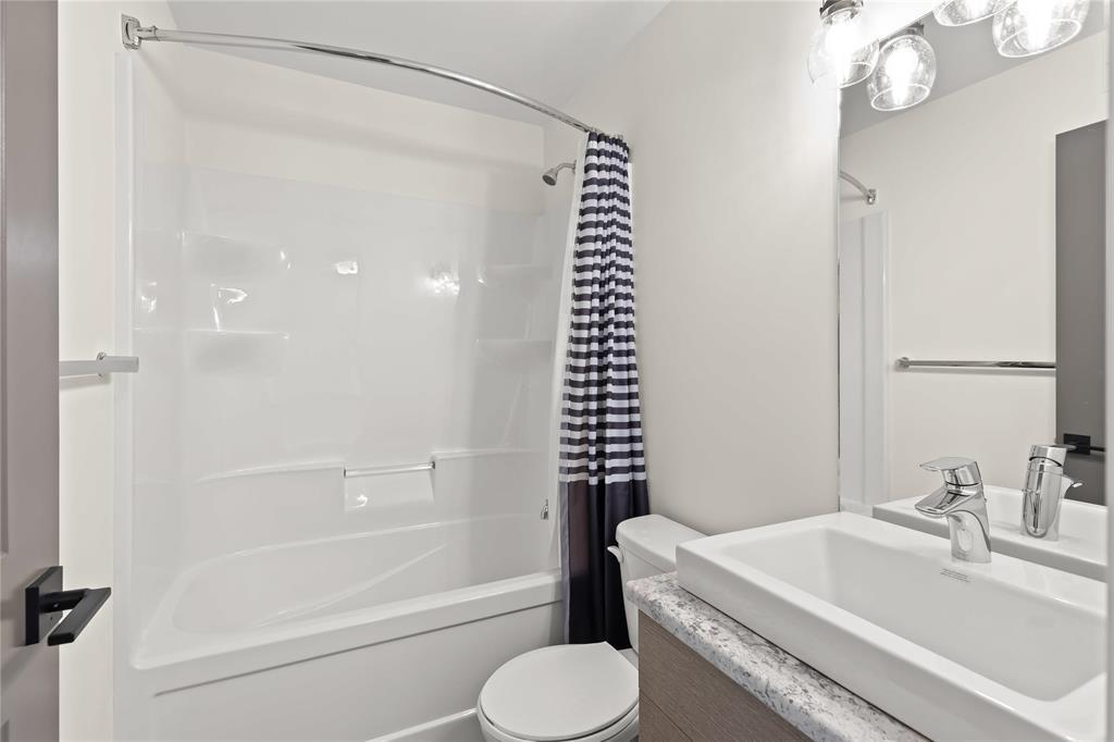 Photo 21 of 118 325 Park East Drive, Winnipeg MB