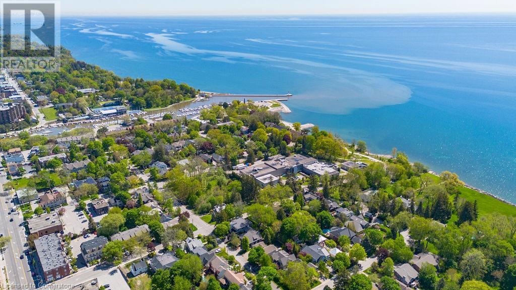 Photo 18 of 52 Kerr Street, Oakville ON