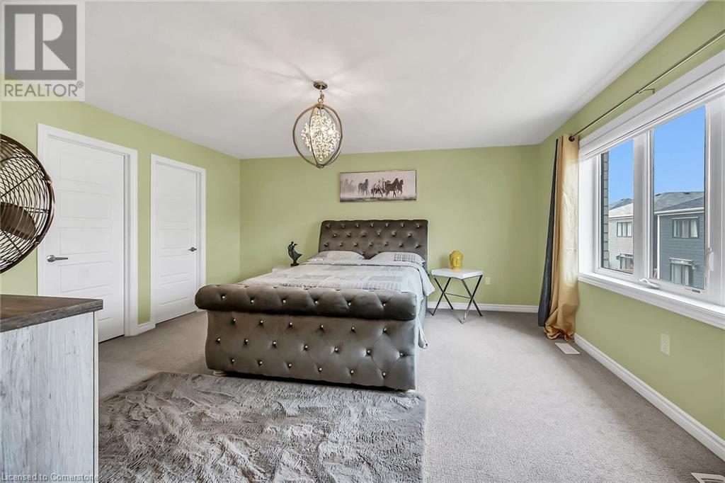 Photo 35 of 67 Malcolm Crescent, Caledonia ON