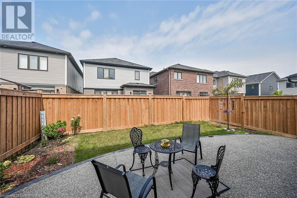 Photo 46 of 67 Malcolm Crescent, Caledonia ON