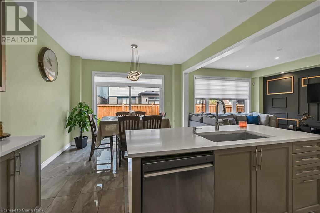 Photo 21 of 67 Malcolm Crescent, Caledonia ON