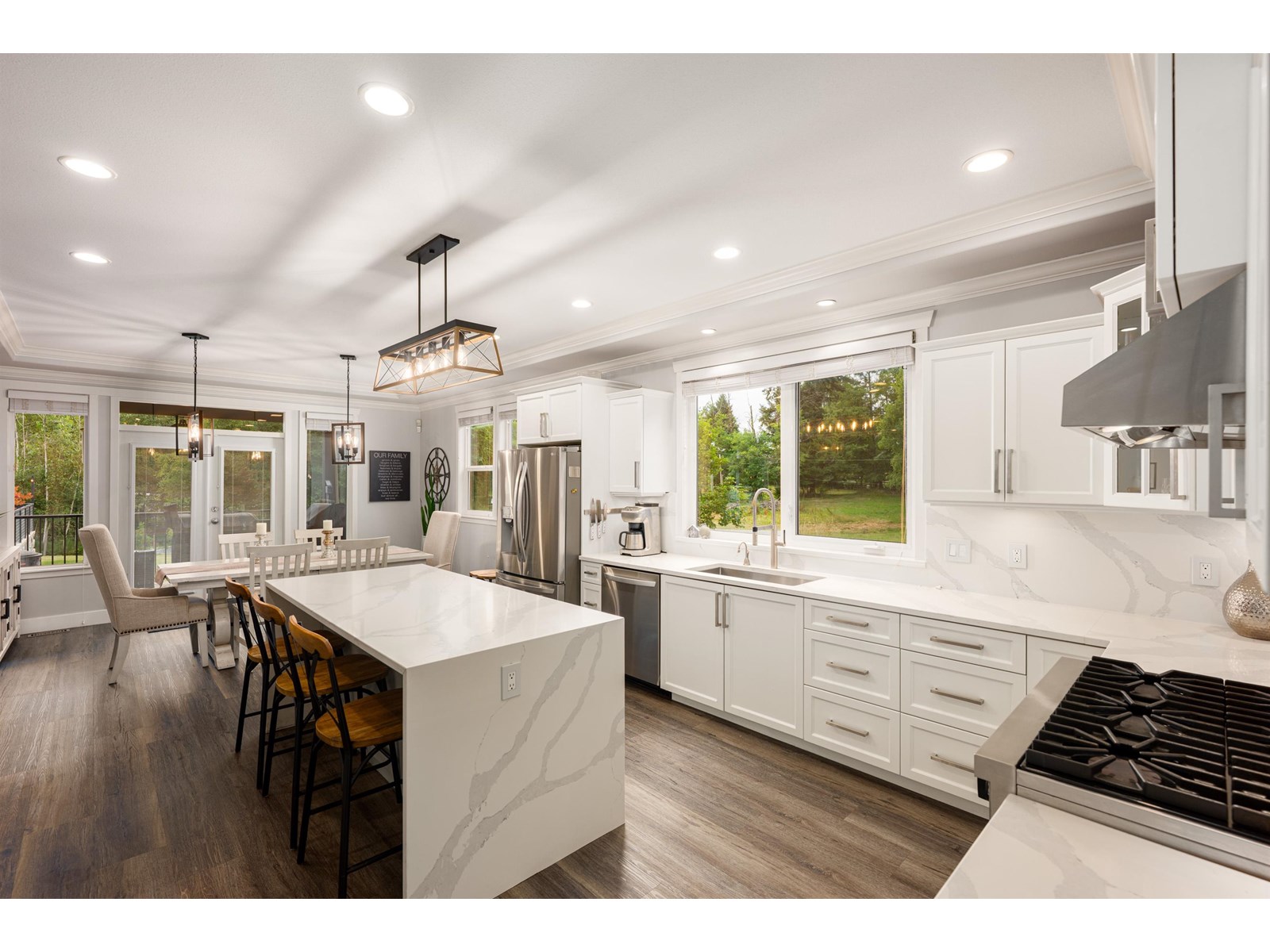 Photo 9 of 6453 260 Street, Langley BC
