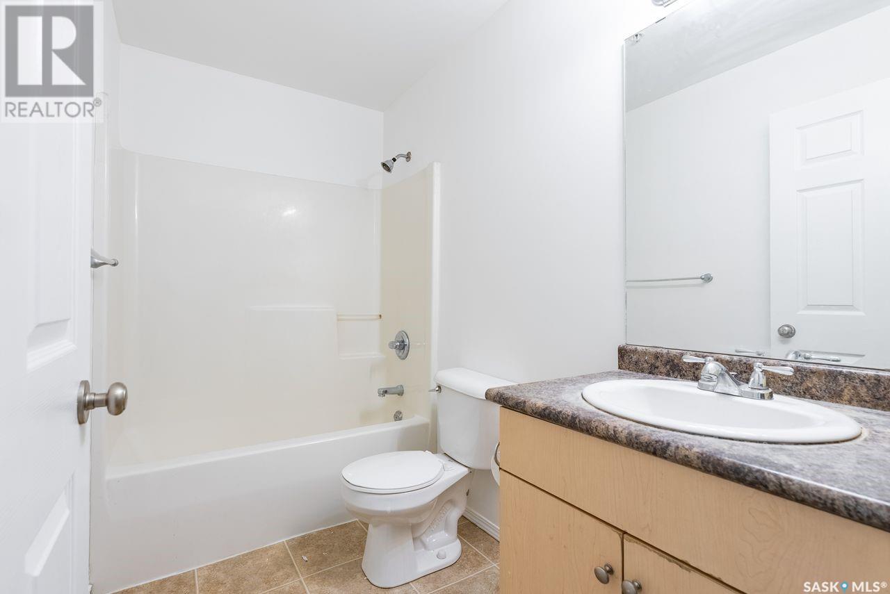 Single Family House High rise for Sale in   Lowe ROAD Saskatoon 